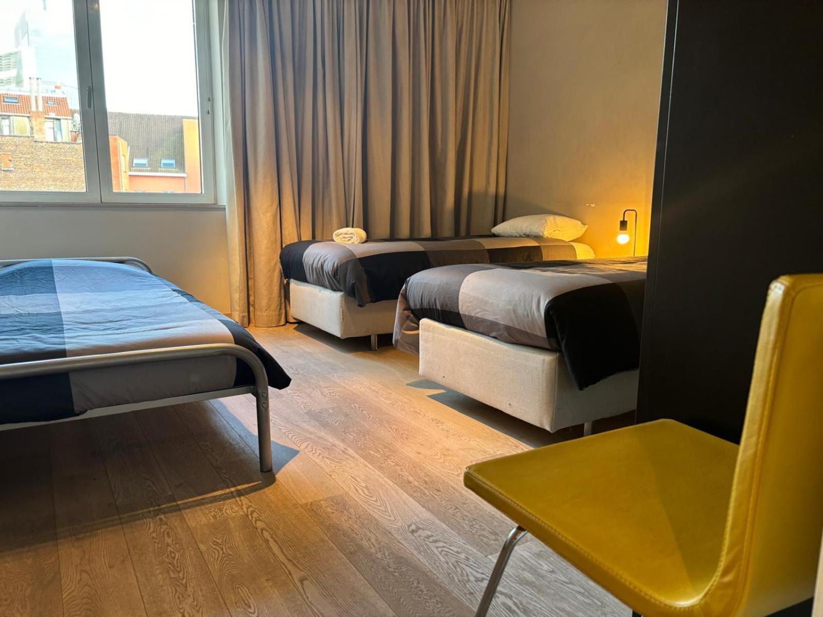Apartment Luxurious Two Bedroom *